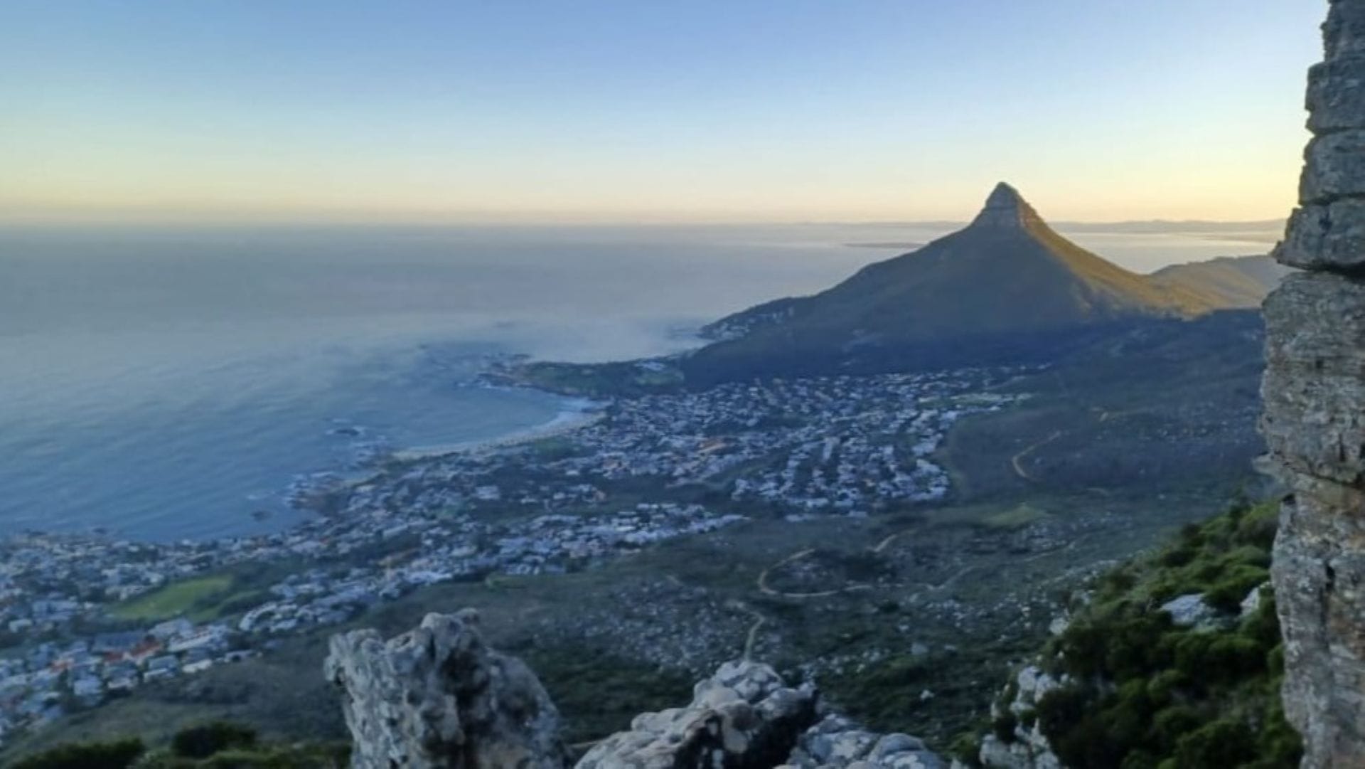 Kasteelspoort Breakfast Rock View