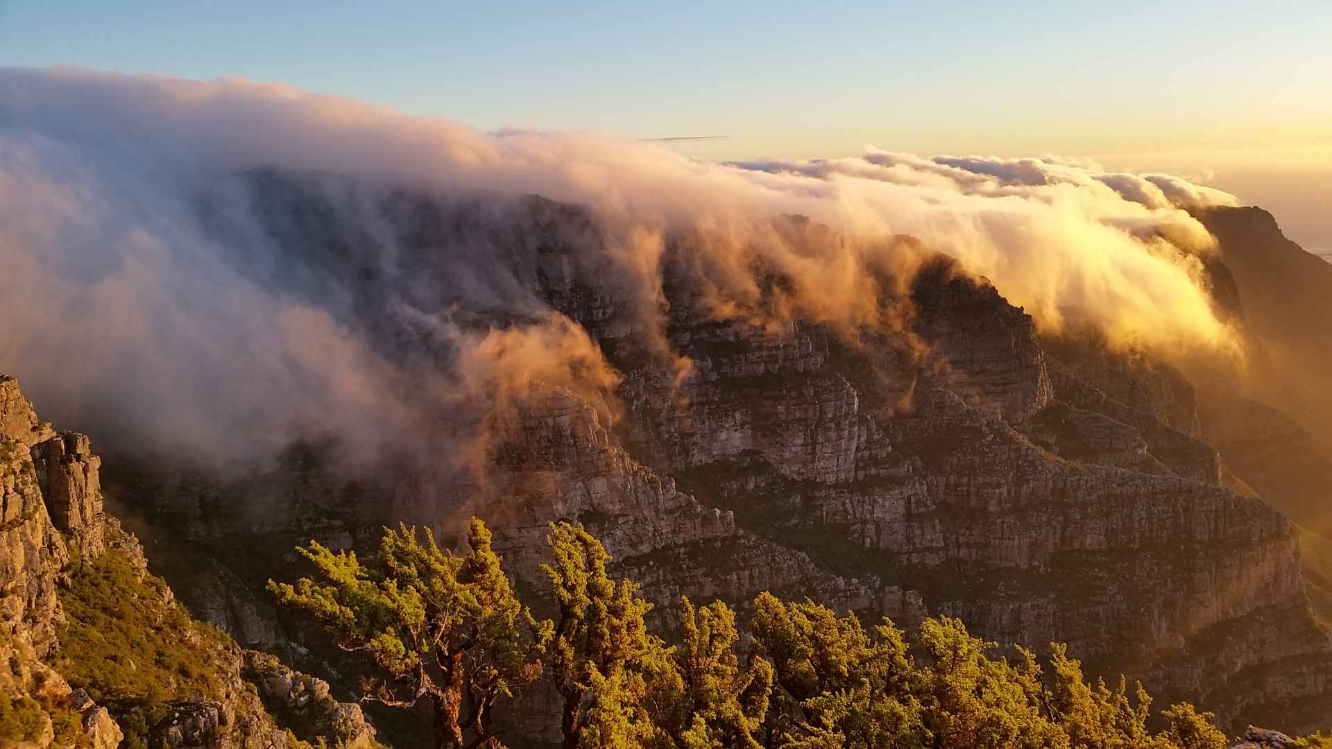 Sunset from Table Mountain in Cape Town